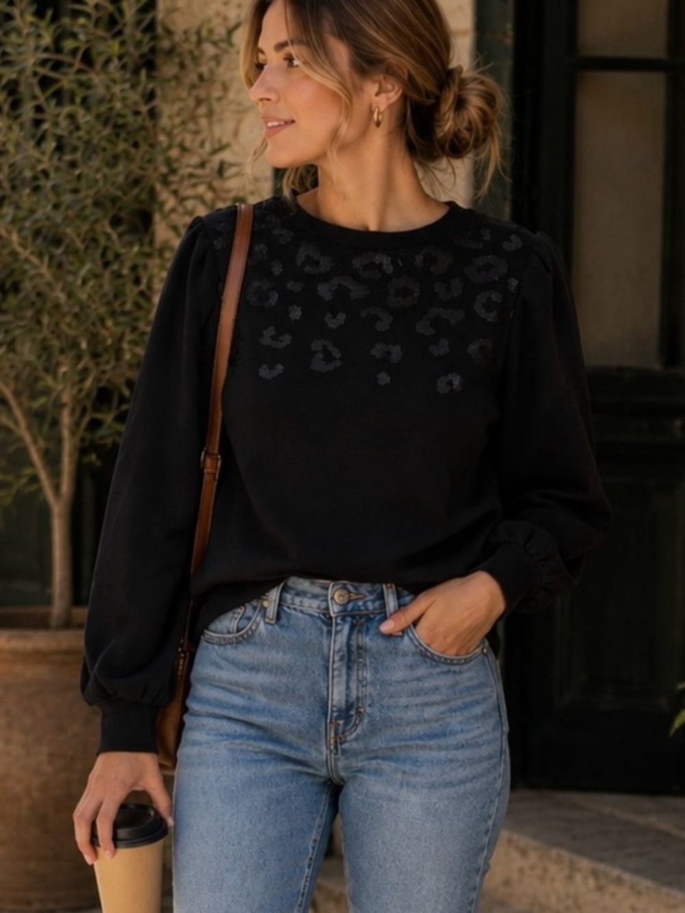 Crown & Ivy Black Leopard-Print Pullover Sweatshirt